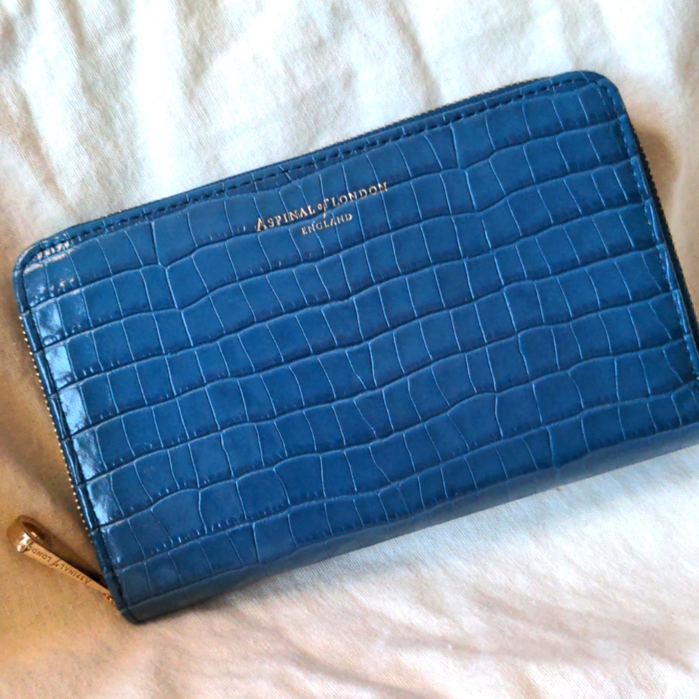 Aspinal of London leather wallet in Blue